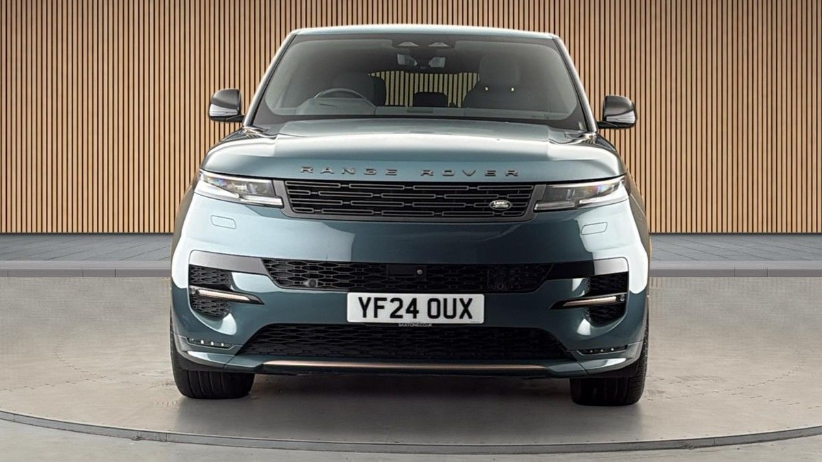 Land Rover Range Rover Sport Image 3