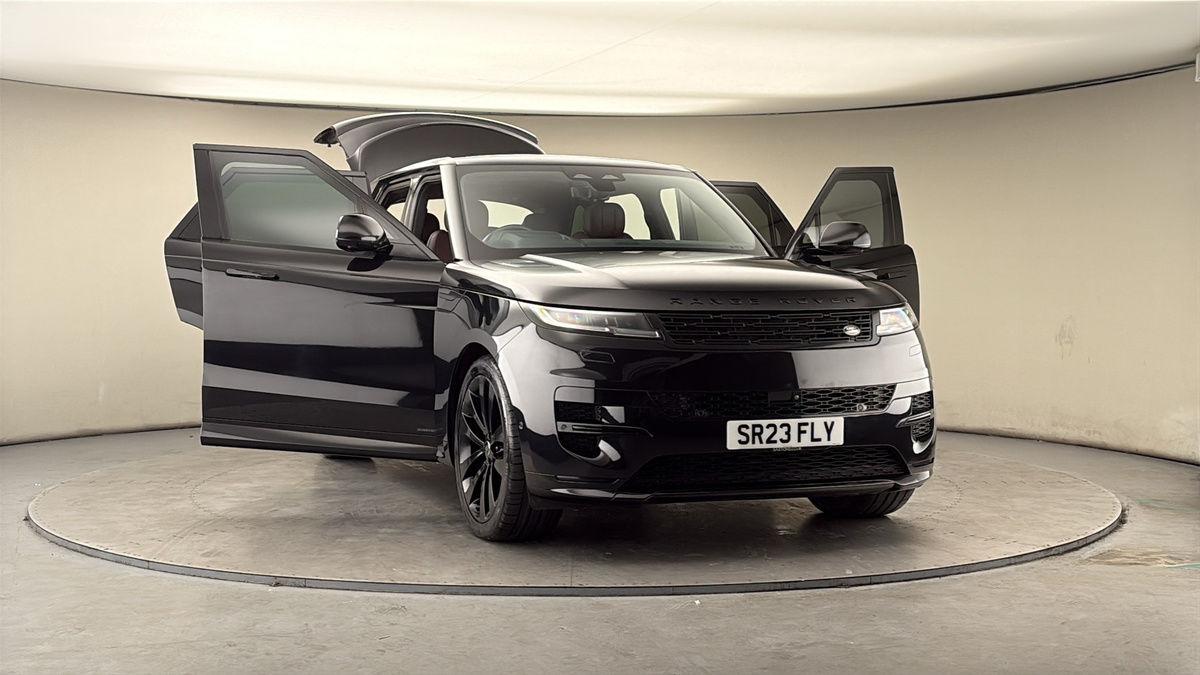 More views of Land Rover Range Rover Sport