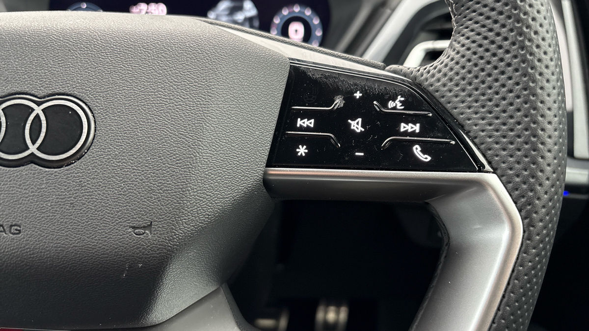 Audi Q4 e-tron Image 15