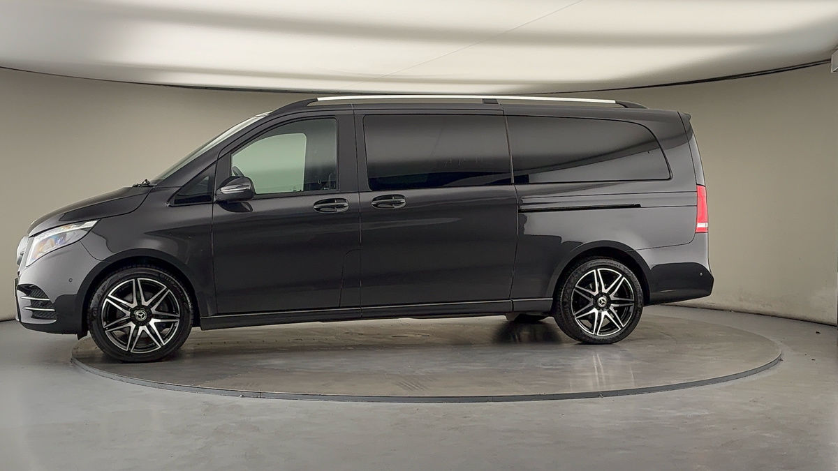 More views of Mercedes-Benz V Class