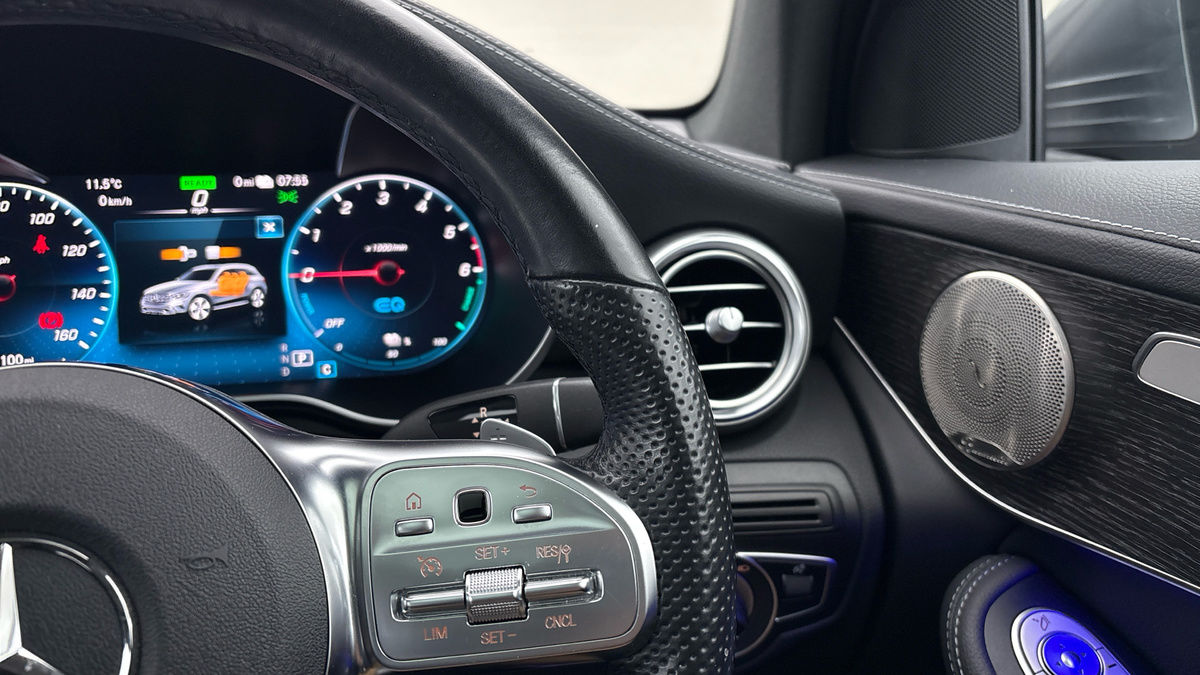 Mercedes-Benz GLC Image 14