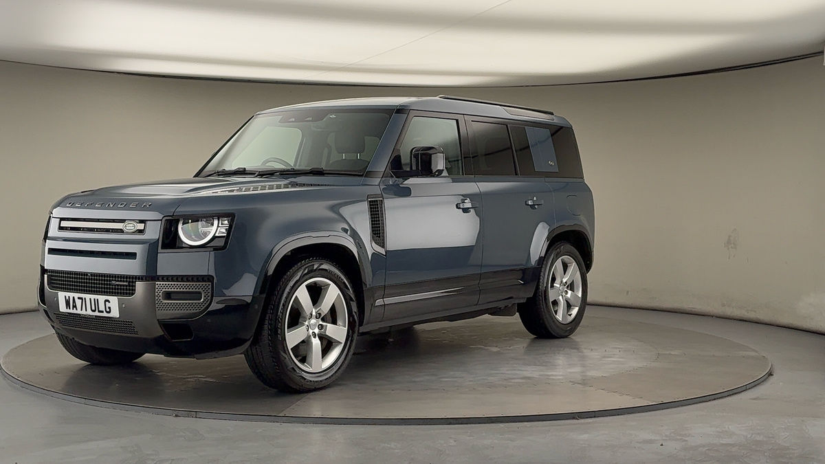 More views of Land Rover Defender 110