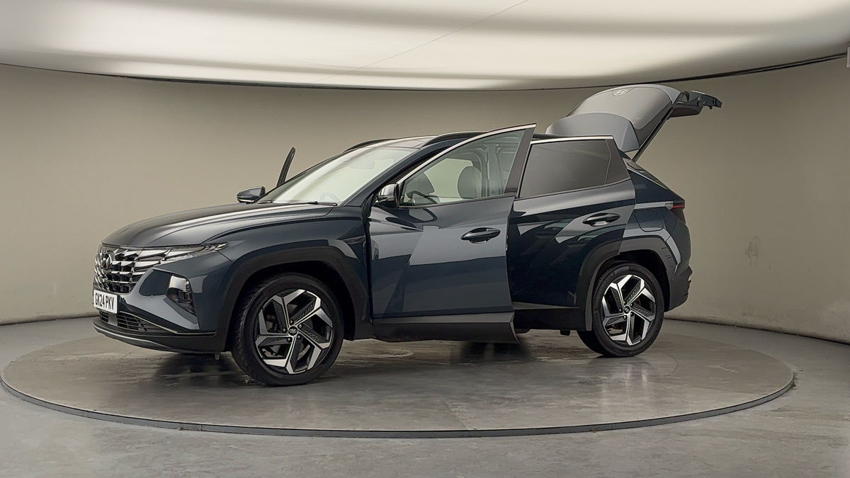 More views of Hyundai TUCSONix35