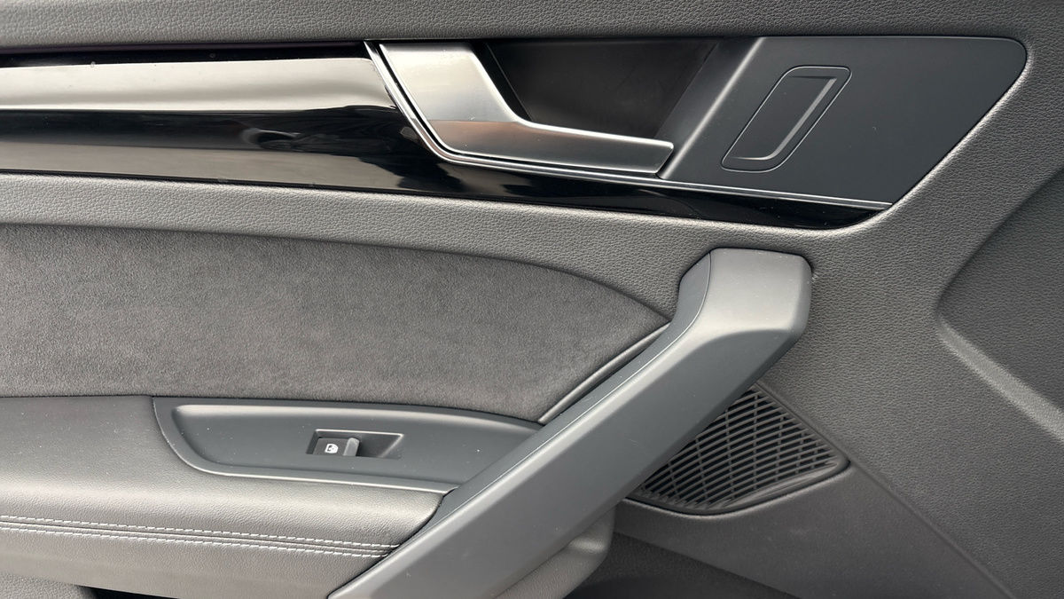 Audi Q5 Image 19