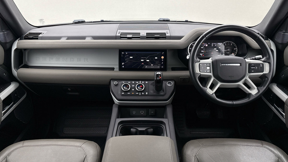 Land Rover Defender 90 Image 12