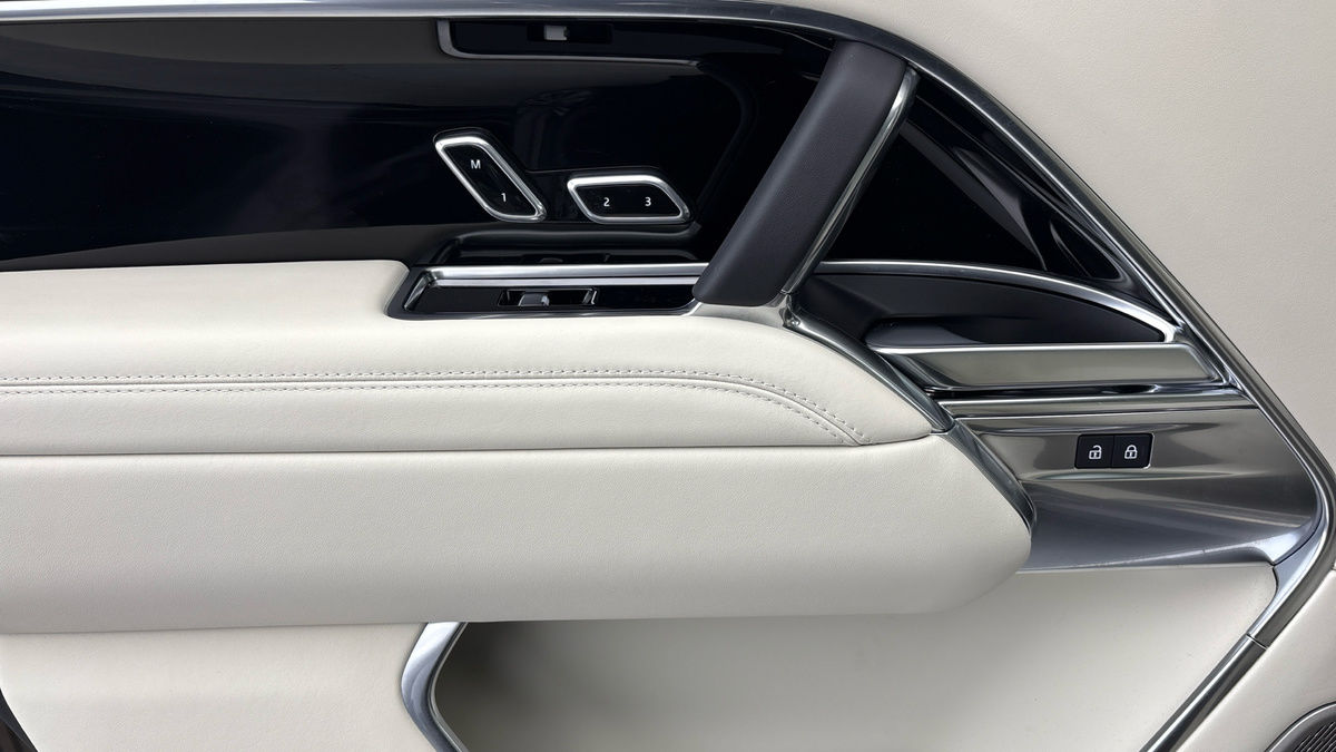 Land Rover Range Rover Image 19