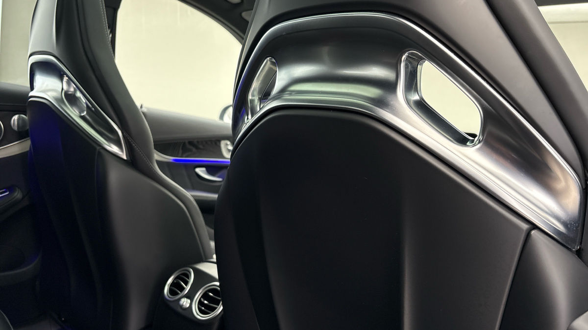 Mercedes-Benz GLC Image 36