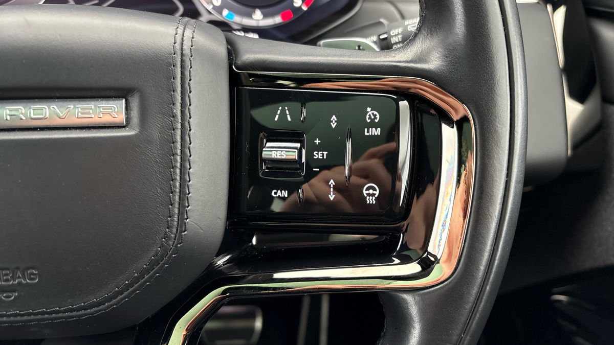 Land Rover Range Rover Sport Image 14