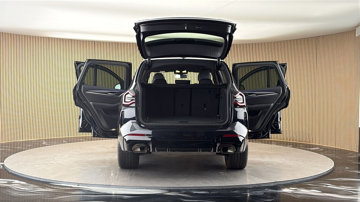 More views of BMW X3