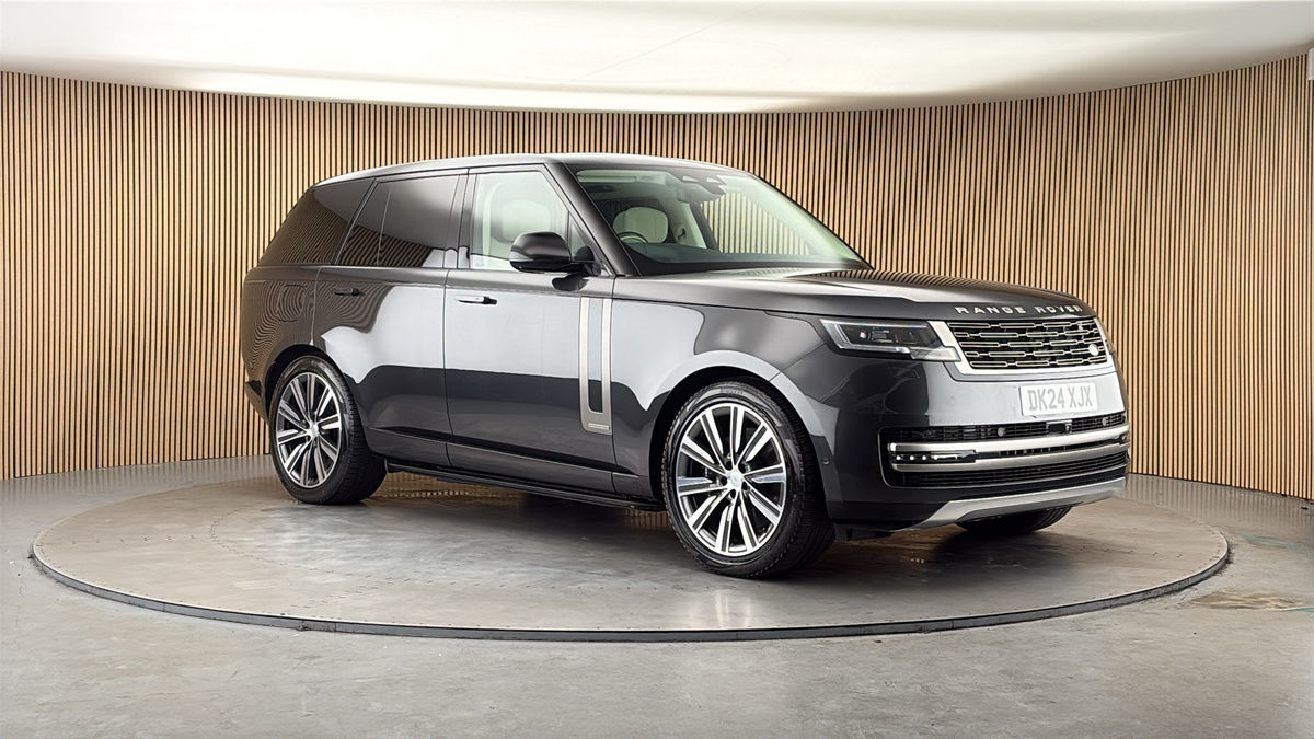 More views of Land Rover Range Rover