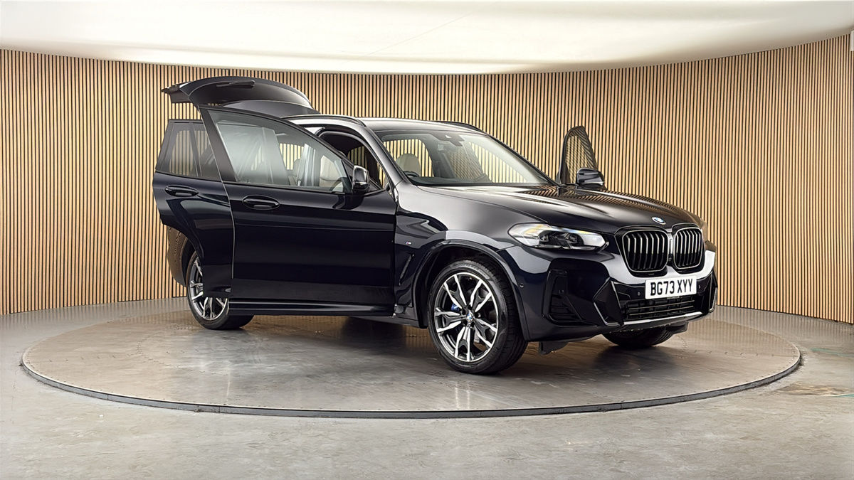 More views of BMW X3