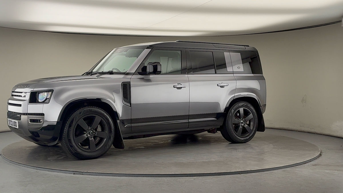 More views of Land Rover Defender 110