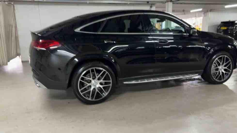 More views of Mercedes-Benz GLE