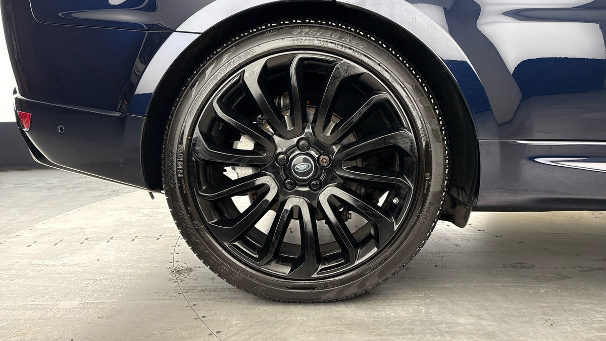 Land Rover Range Rover Sport Image 10