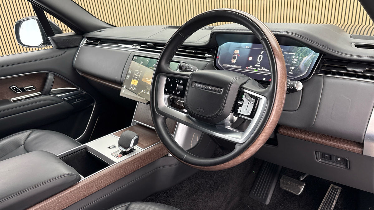 Land Rover Range Rover Image 5
