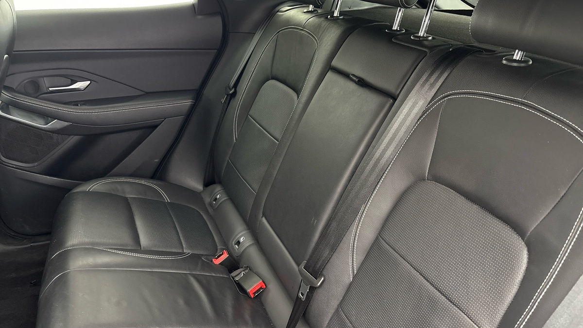 Jaguar E-PACE Image 8