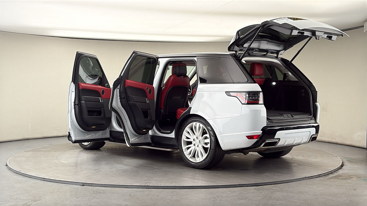 More views of Land Rover Range Rover Sport