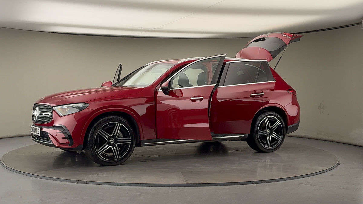 More views of Mercedes-Benz GLC