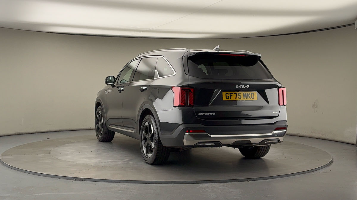 More views of Kia Sorento