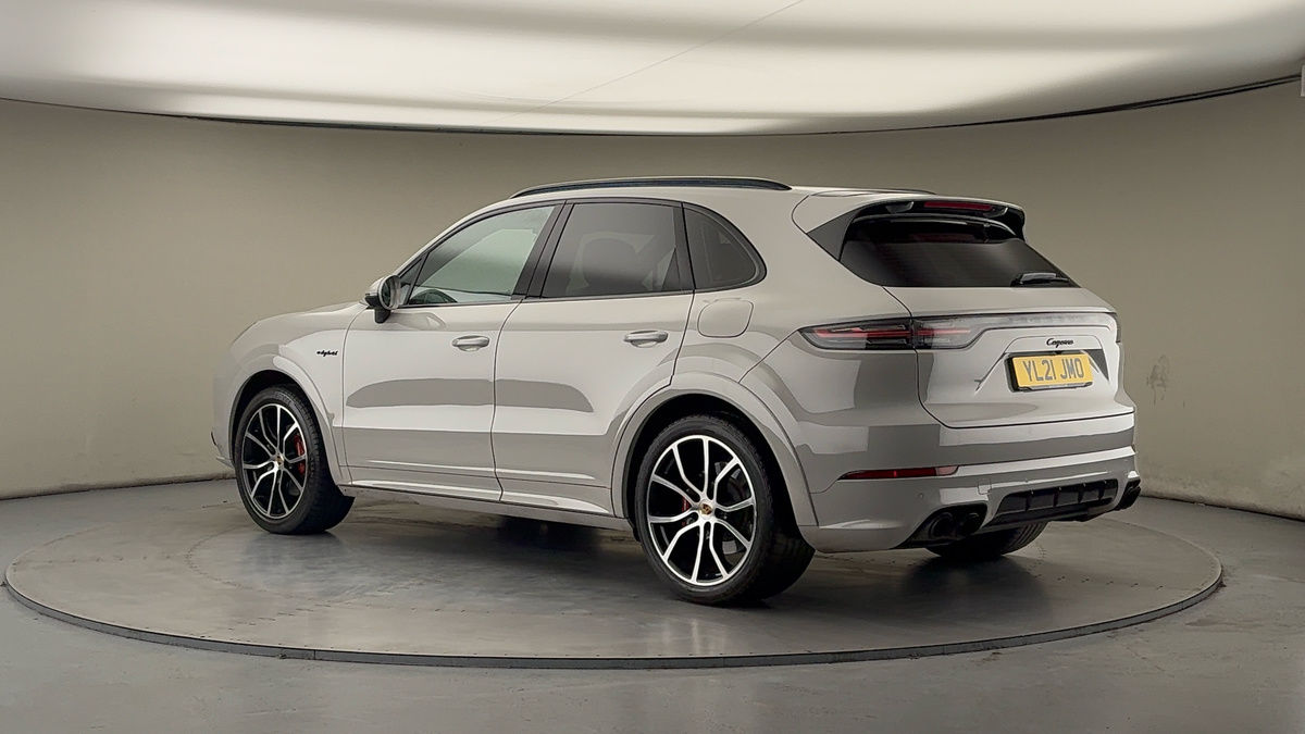 More views of Porsche Cayenne