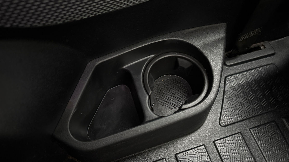 Land Rover Defender 90 Image 36
