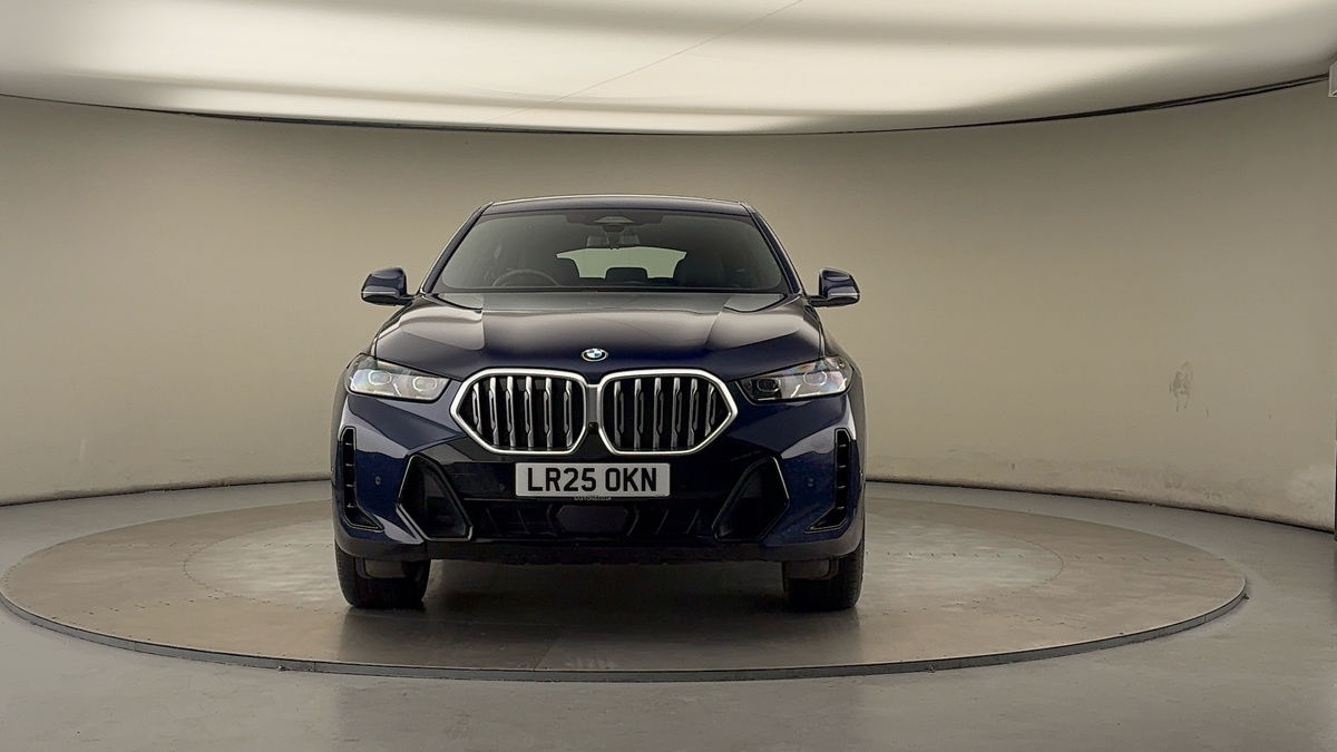 BMW X6 Image 3