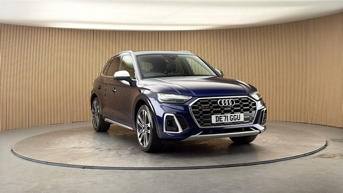 More views of Audi SQ5