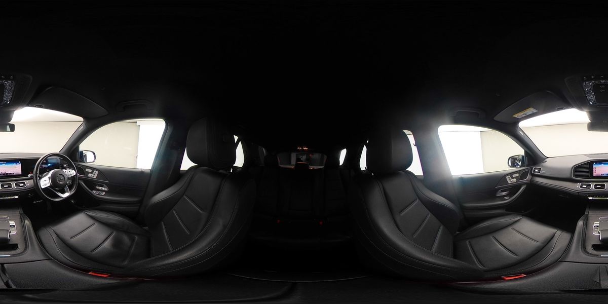 More views of Mercedes-Benz GLE