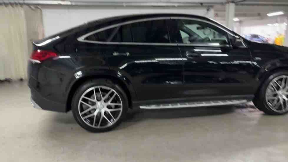 More views of Mercedes-Benz GLE