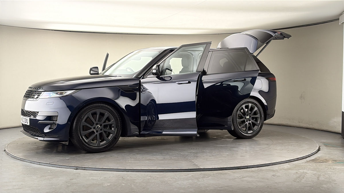 More views of Land Rover Range Rover Sport