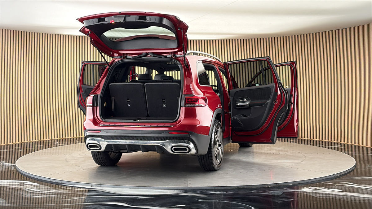 More views of Mercedes-Benz GLB