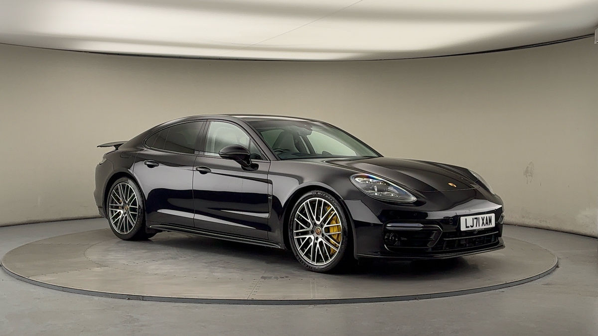 More views of Porsche Panamera