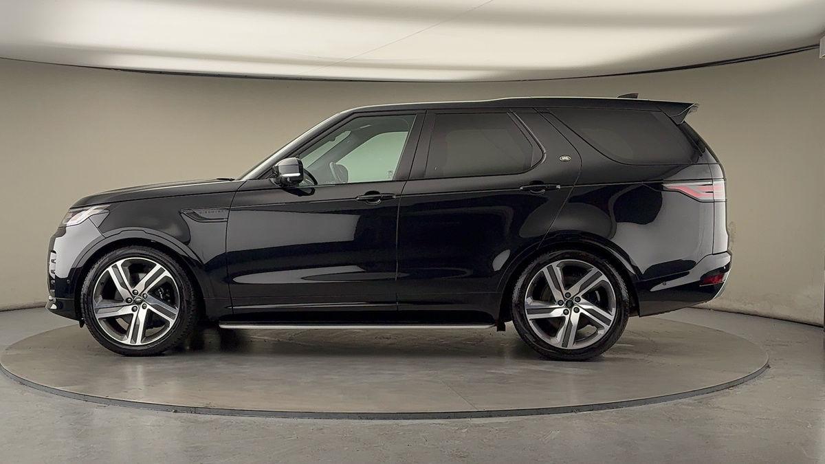 More views of Land Rover Discovery