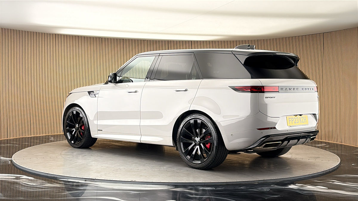 More views of Land Rover Range Rover Sport