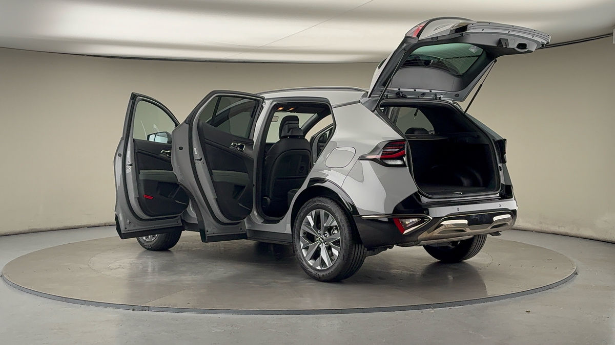 More views of Kia Sportage