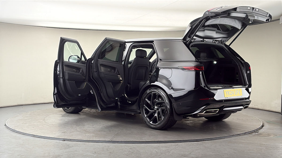 More views of Land Rover Range Rover Sport