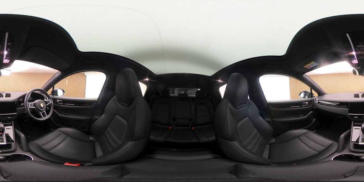 More views of Porsche Cayenne