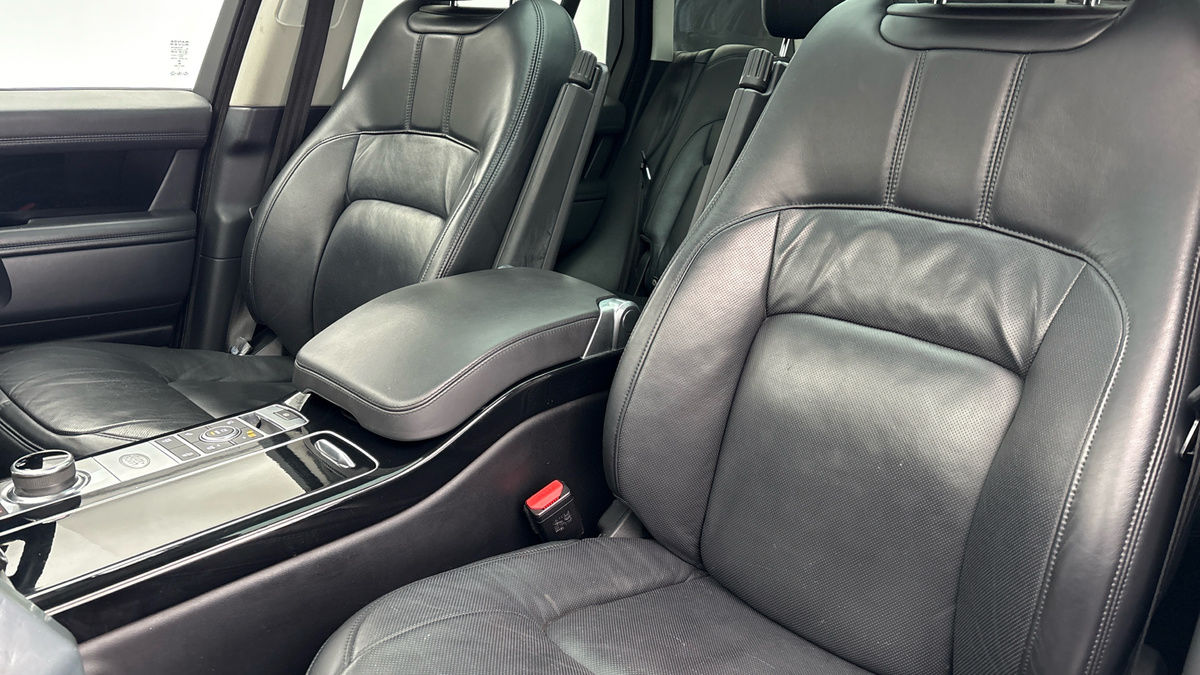 Land Rover Range Rover Image 7