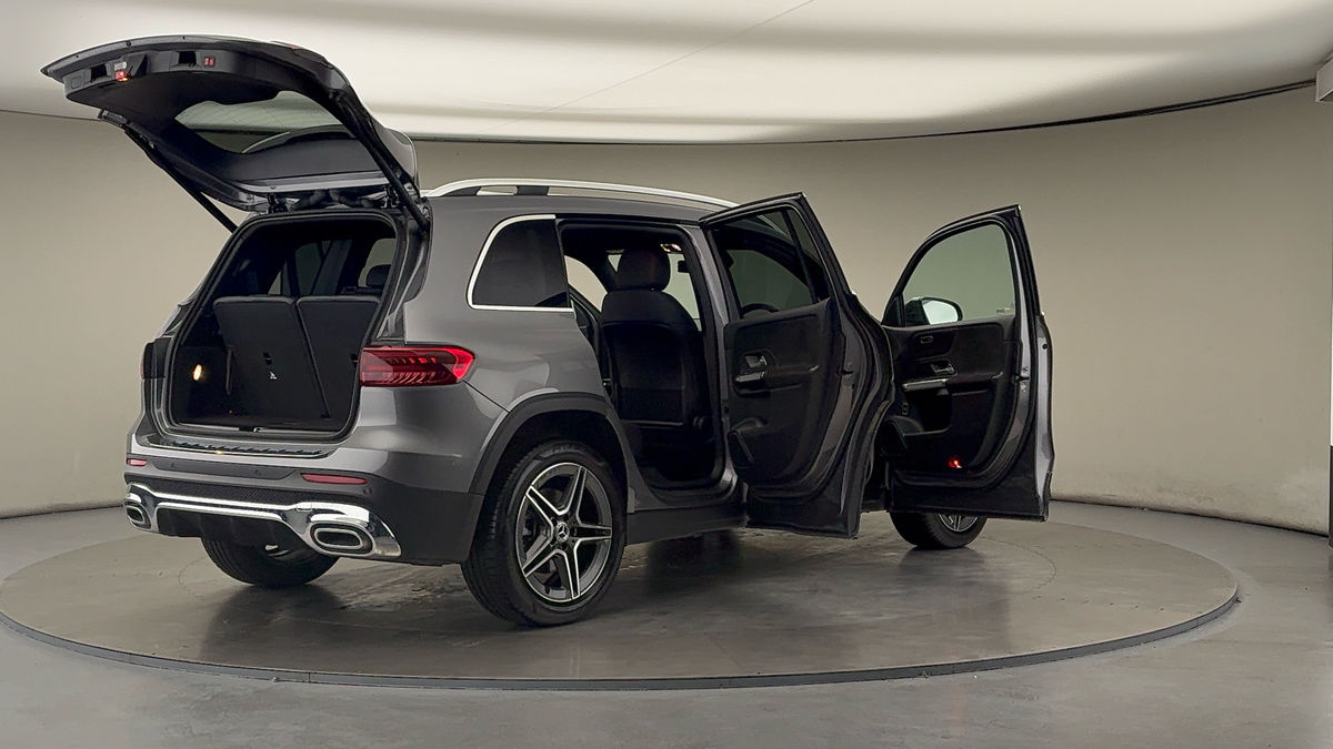 More views of Mercedes-Benz GLB