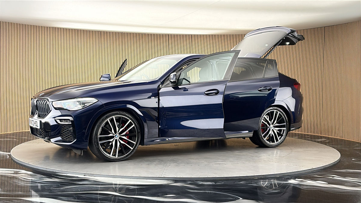 More views of BMW X6