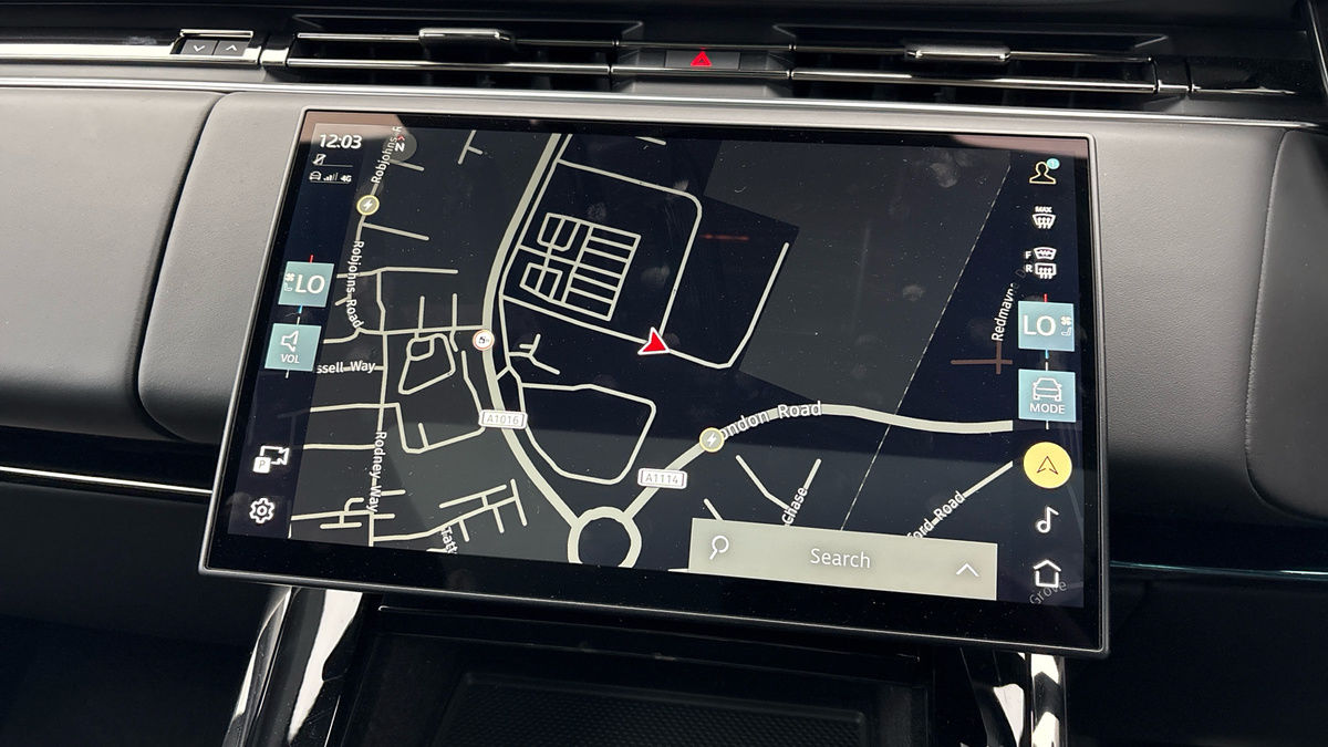 Land Rover Range Rover Sport Image 17