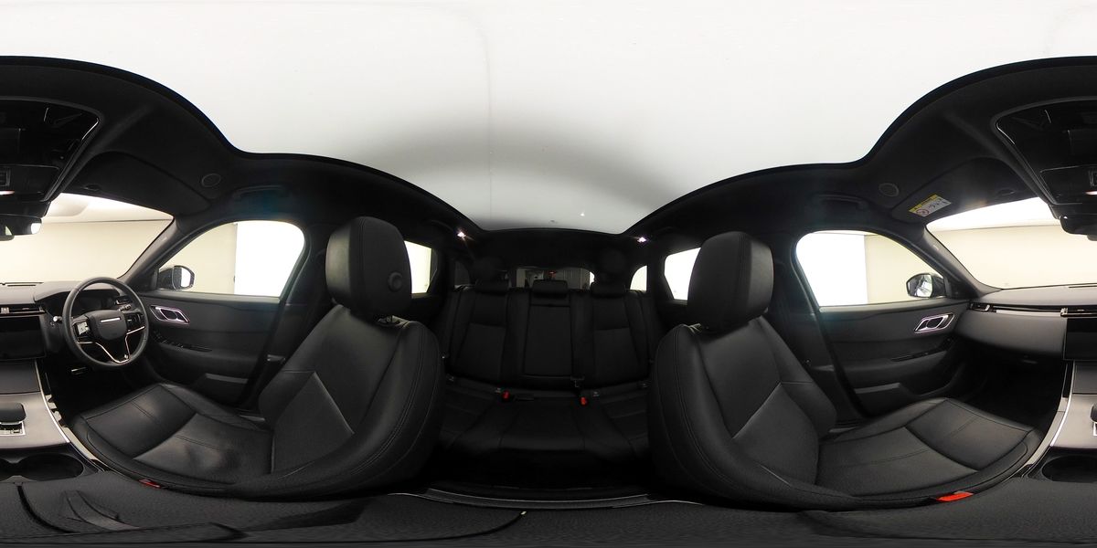 More views of Land Rover Range Rover Velar