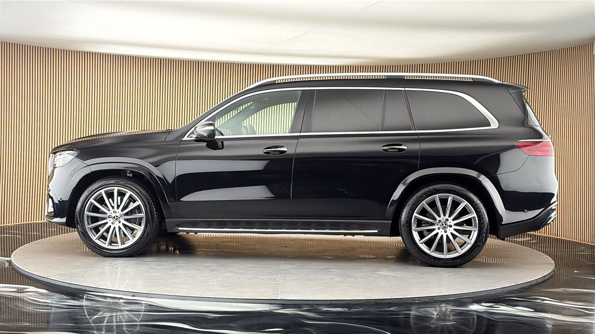 More views of Mercedes-Benz GLS