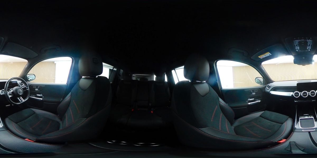 More views of Mercedes-Benz GLB