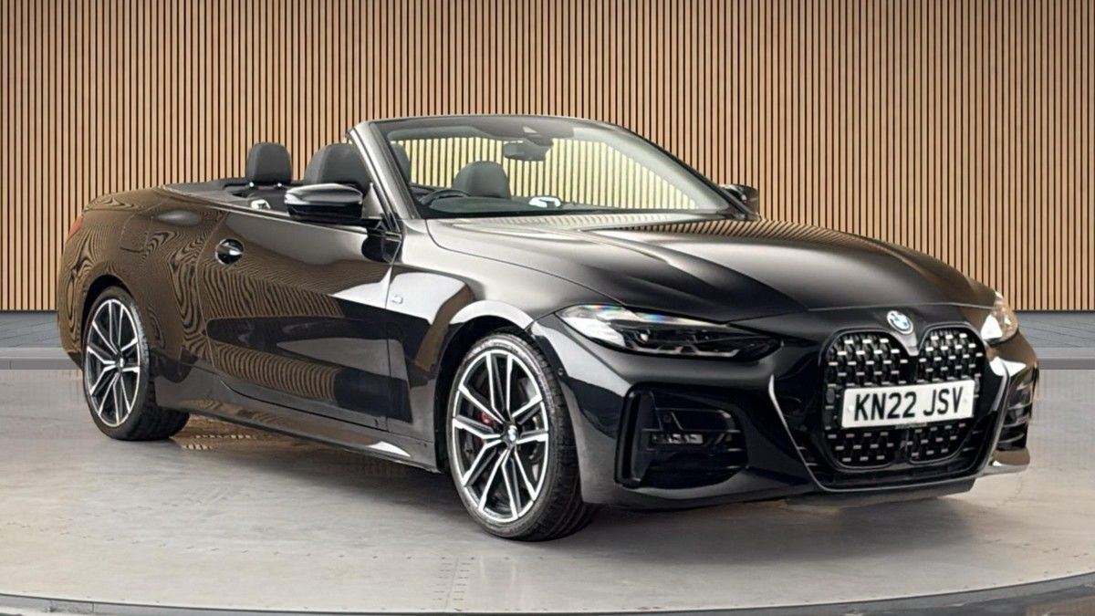 BMW 4 Series Sticky Header Image