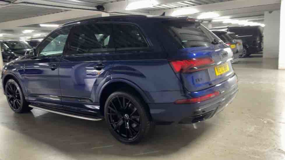 More views of Audi Q7