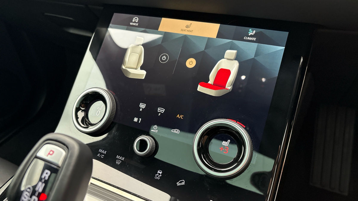 Land Rover Range Rover Evoque Image 29