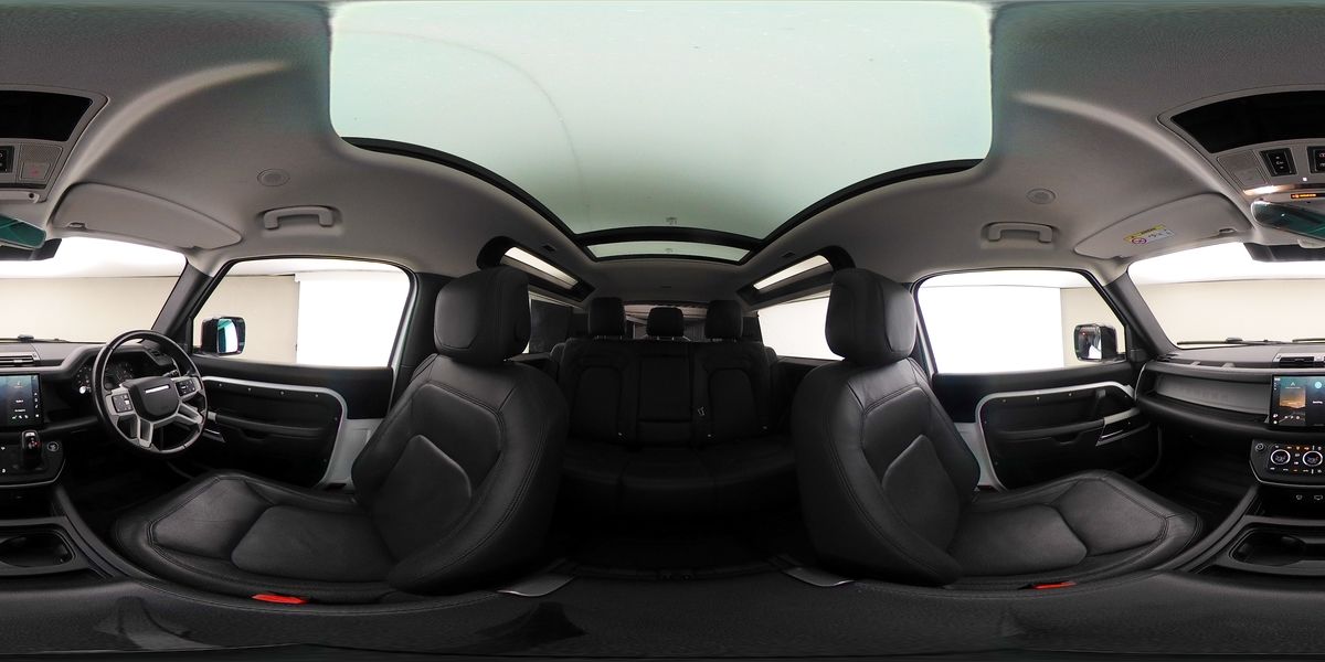 More views of Land Rover Defender 90