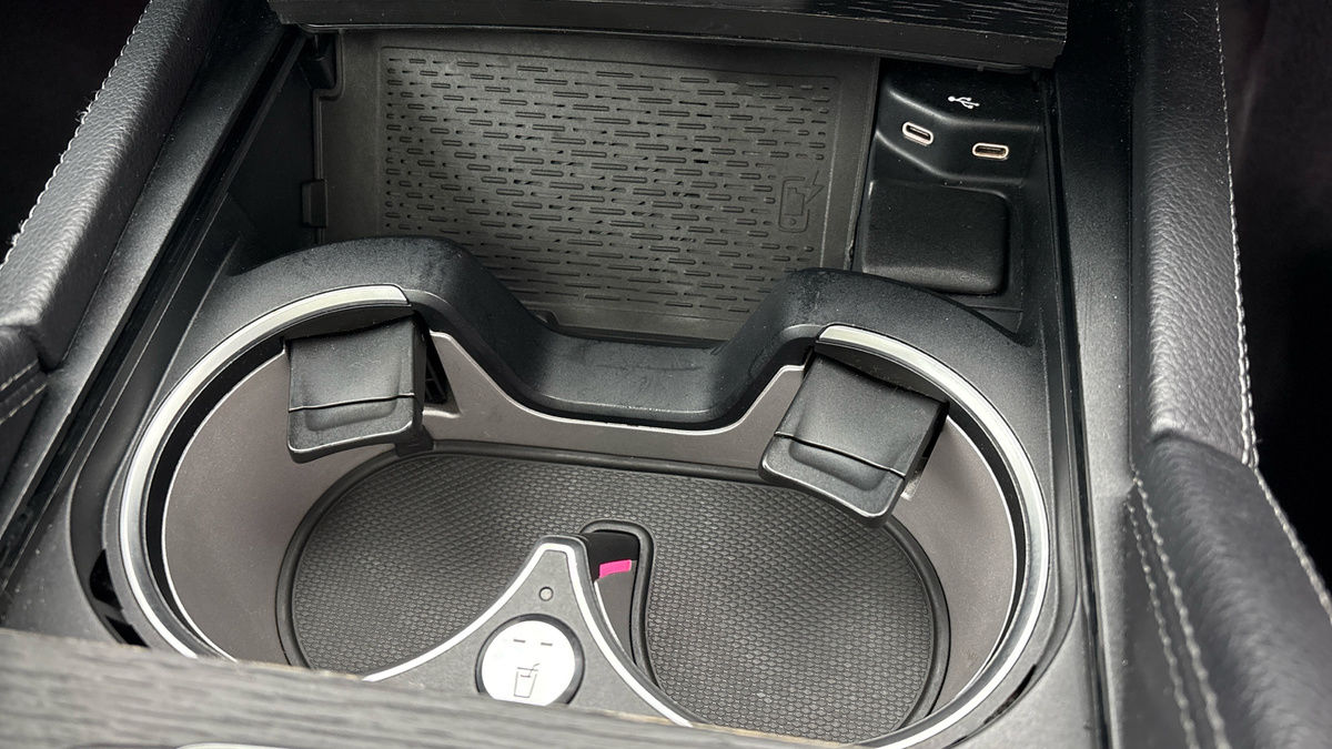 Mercedes-Benz GLE Image 27