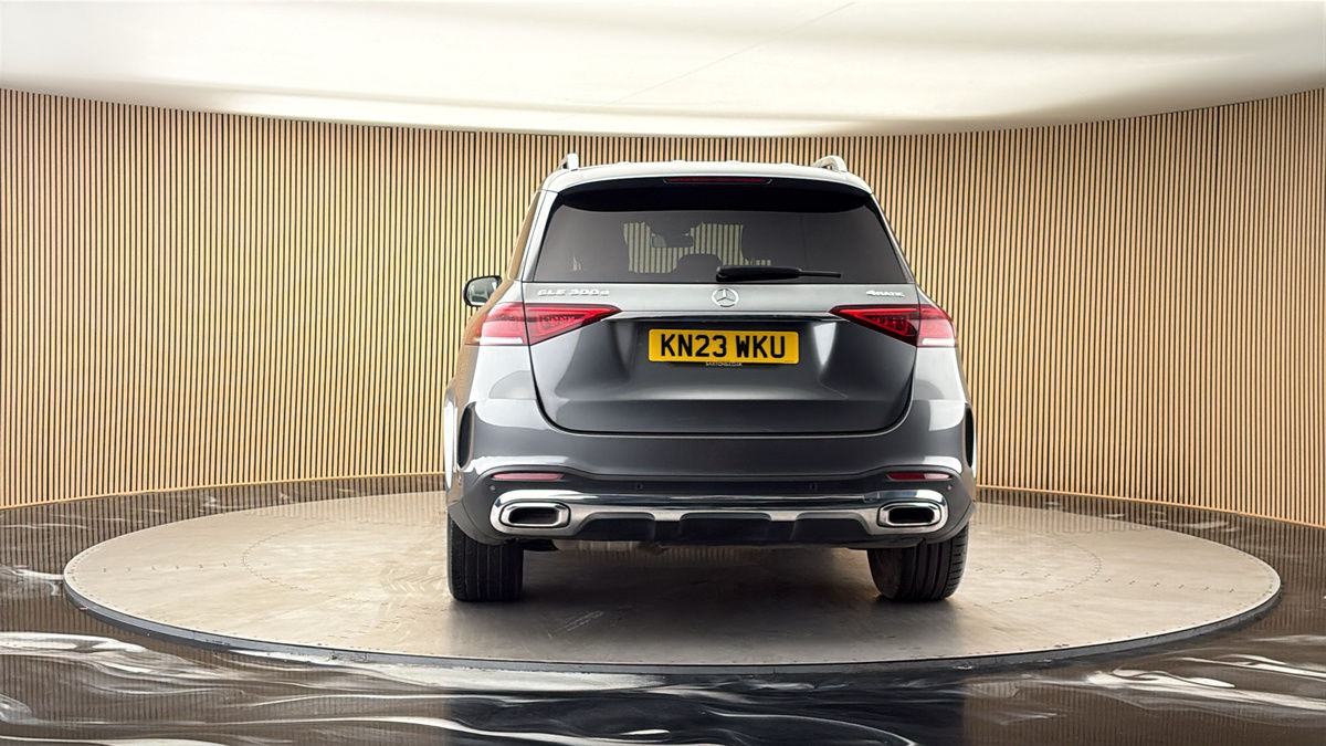 More views of Mercedes-Benz GLE